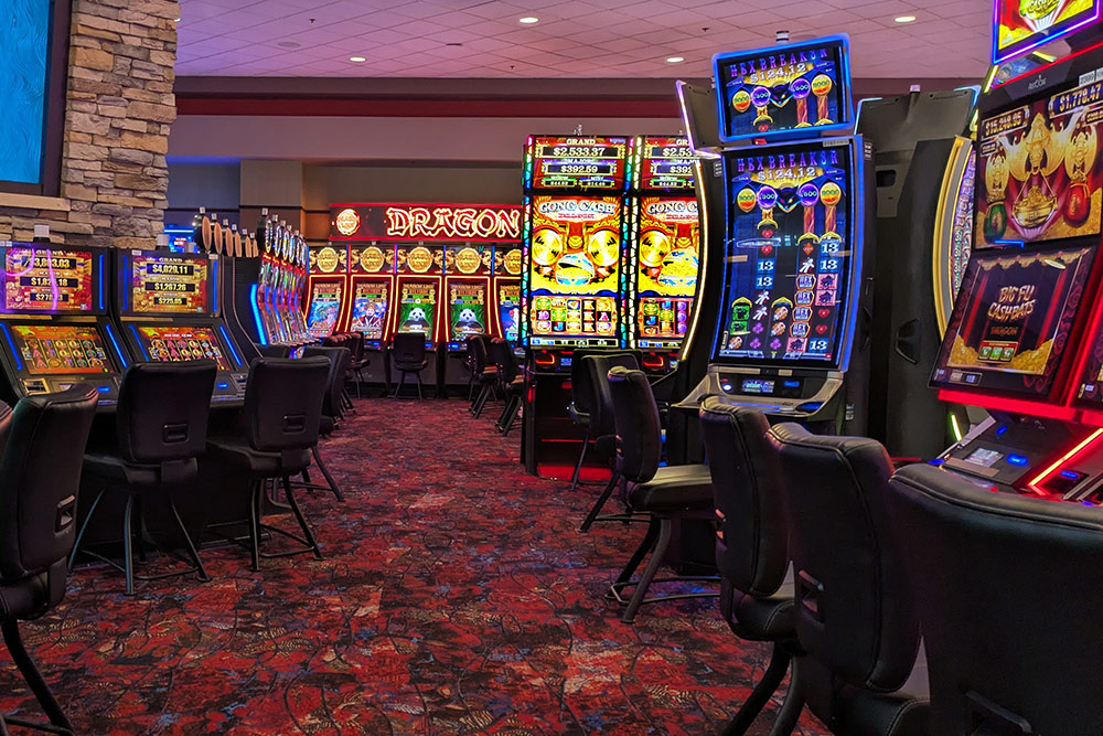 Live Baccarat Table